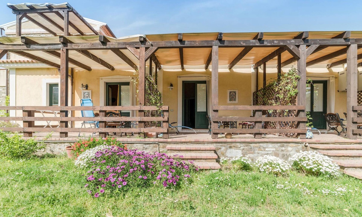 Alani Apartment | 1 bedroom cozy apartment in Castellabate