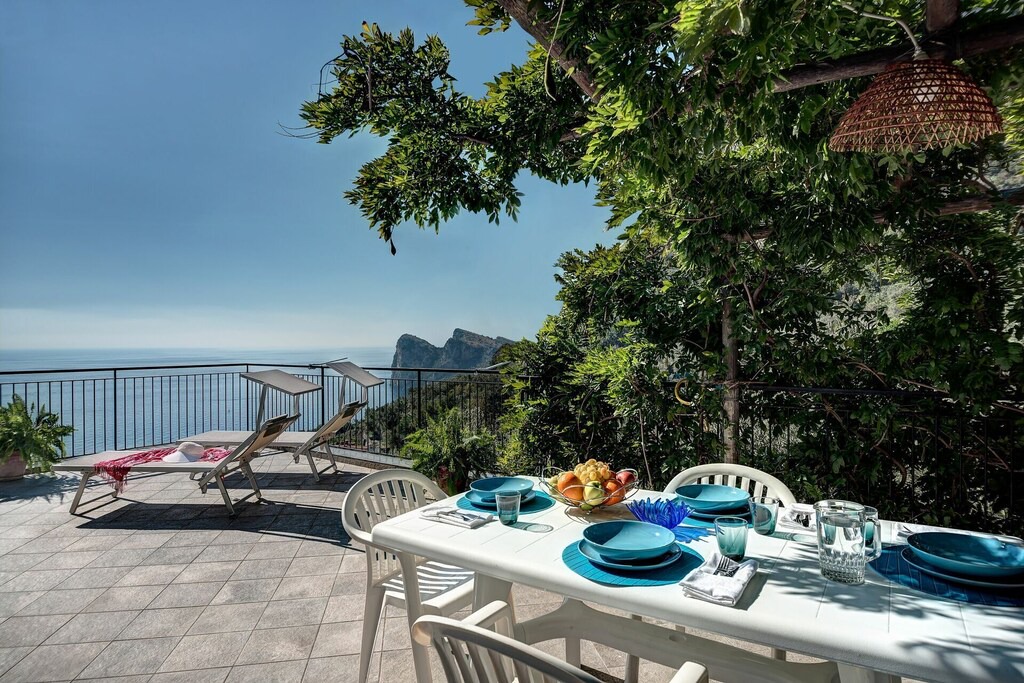 Marina del Cantone Apartment | Apartment in Massa Lubrense with 0 bedrooms sleeps 2