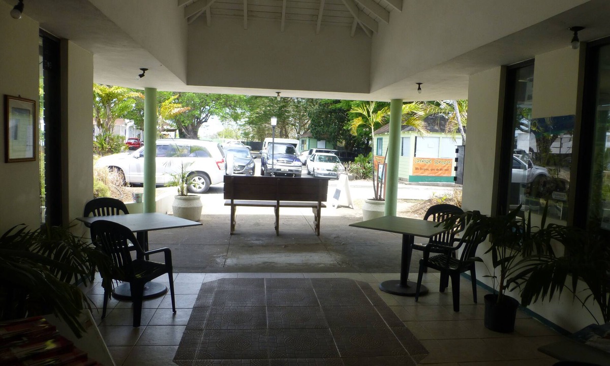 Rockley Apartment | Apartment Rockley Golf Club 2 bed 2 bath , Restaurant, Bar. Pool, Tennis & Golf