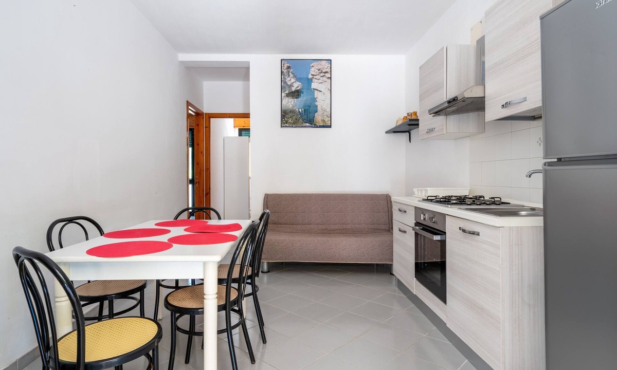 Torre Specchia Ruggeri House | Apartment 'Villa Ruggieri - Terra' with Private Terrace, Garden and Air Conditioning