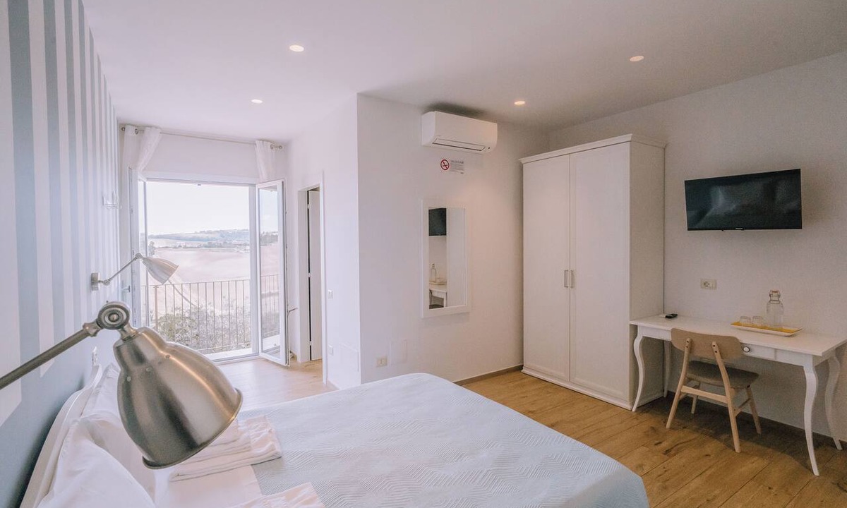 Fermo Bed & Breakfast | B&B LA SPERELLA