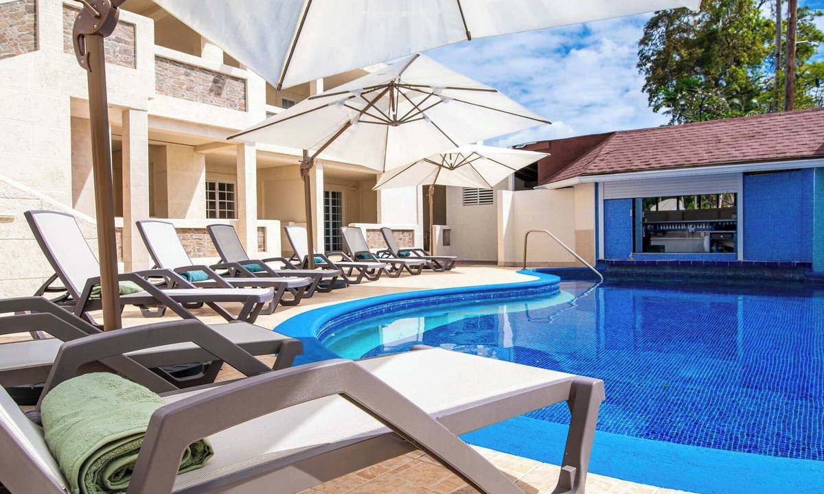 St. Lawrence Gap Condo | Beach, Pool & Balcony, Perfect Getaway!