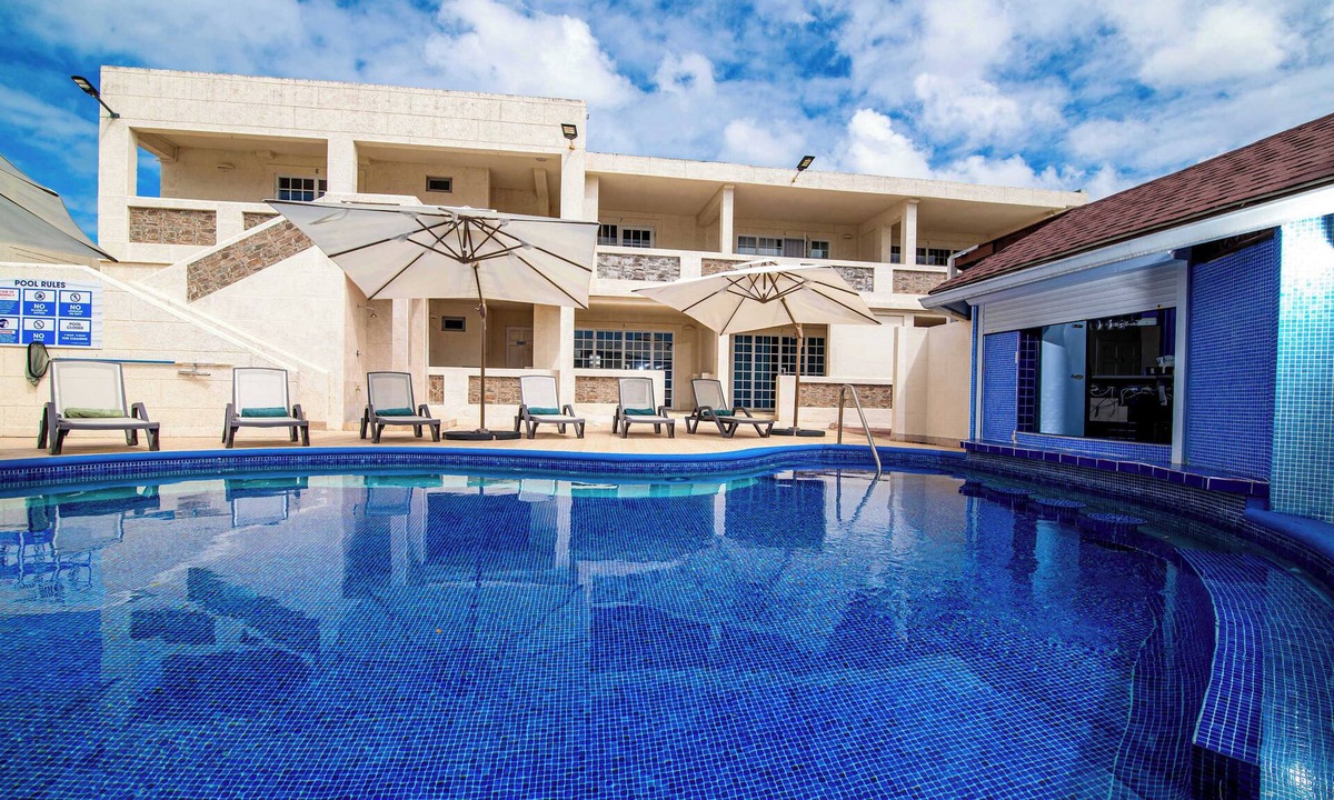 St. Lawrence Gap Condo | Beachside Bliss: Spa, Pool & Nightlife Nearby