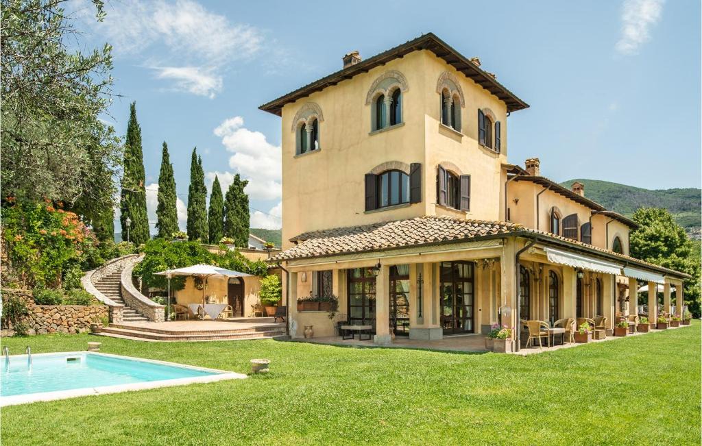 Poggio Catino Apartment | Beautiful apartment in Poggio Catino with 1 Bedrooms, WiFi and Outdoor swimming pool