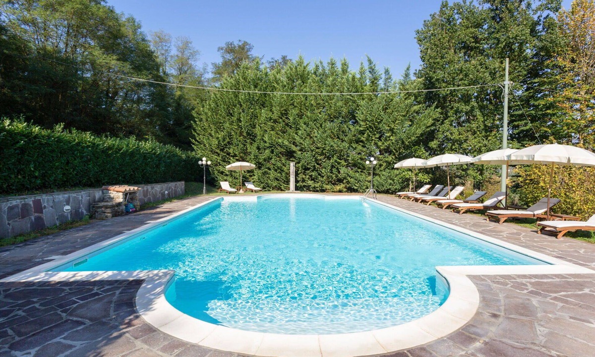 Vicchio Villa | Beautiful private villa for 20 people with private pool, WIFI, sauna, TV, patio and panoramic view