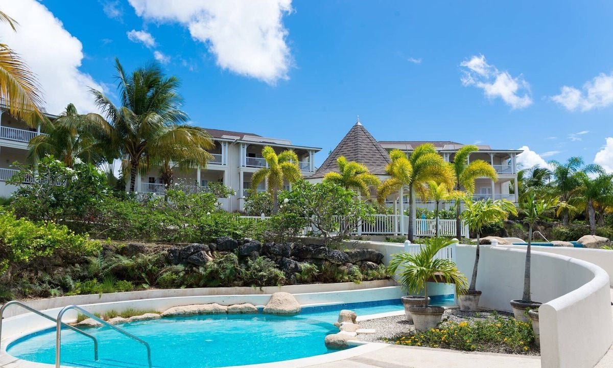Vuemont Apartment | Beautiful Two Bedroom Two Bathroom Apartment