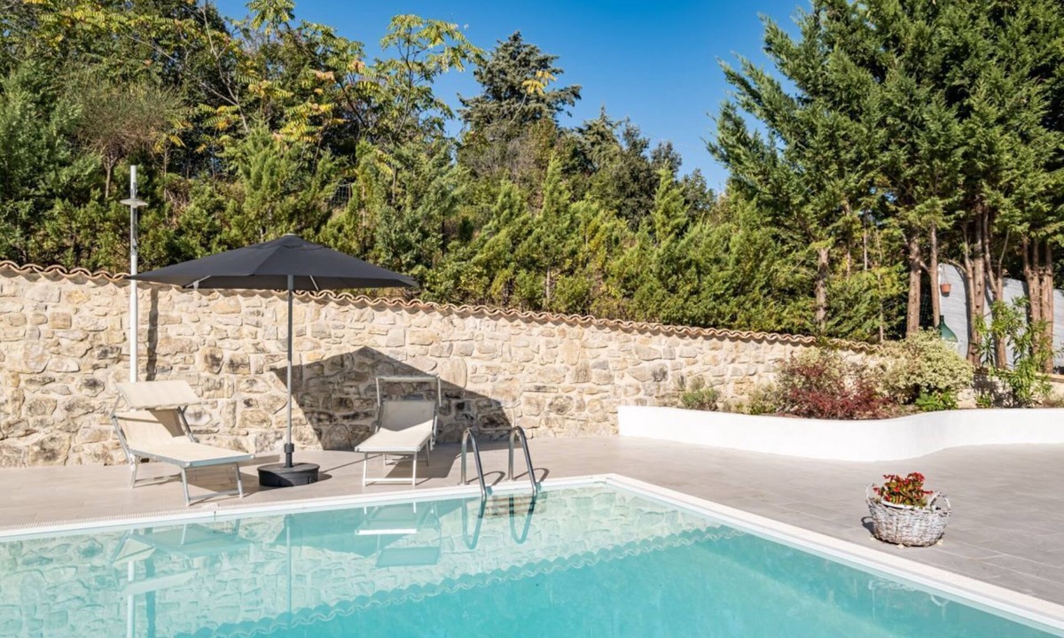Abbateggio Villa | Borgo Majella by Rentbeat