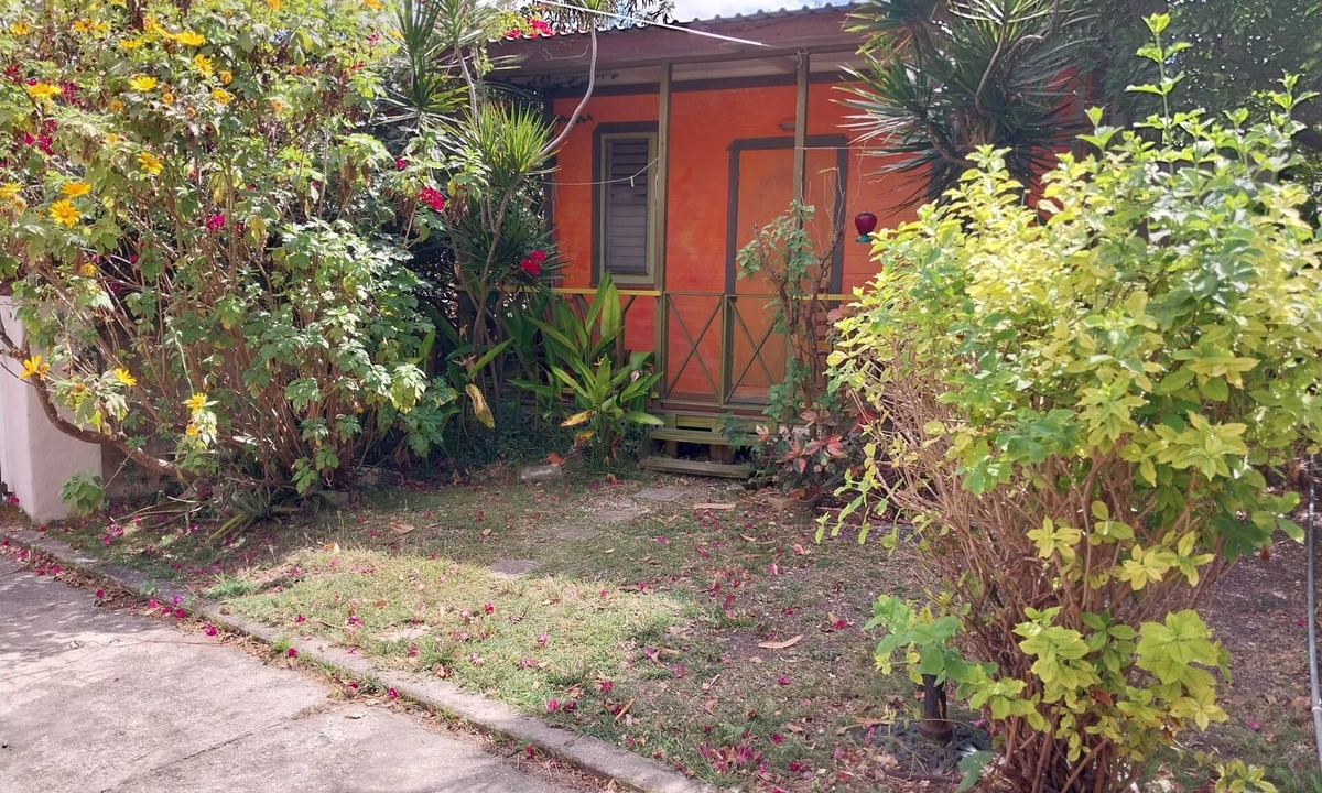 Welches Cottage | Charming Cottage at Shambhala Homestays (rustic in wild front garden)
