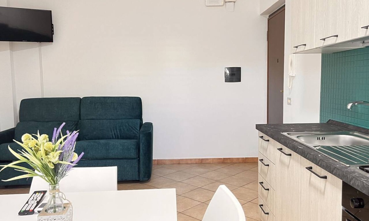 Fuscaldo Apartment | Cozy and modern apartment by the sea