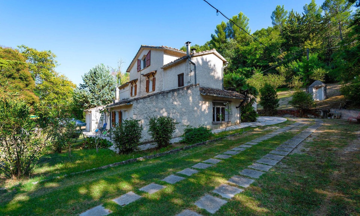 Catignano House | Cozy home in Catignano with house a mountain view