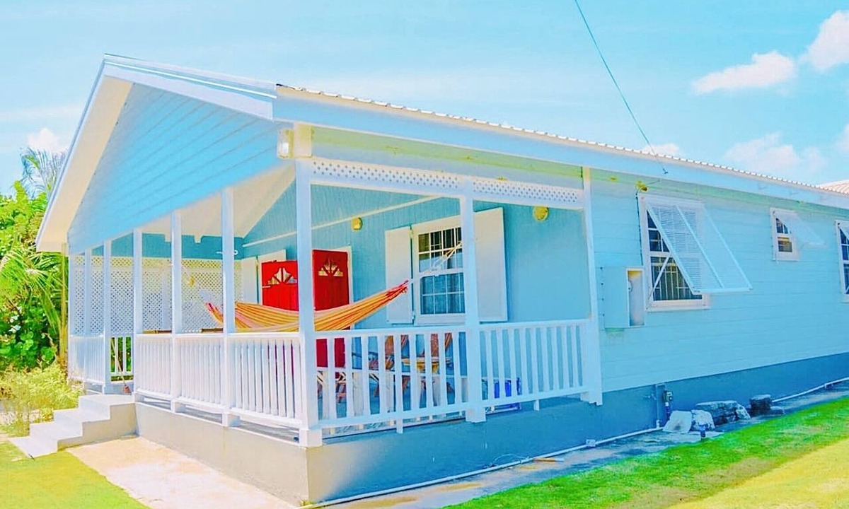Inch Marlowe House | Endless Summer - by ZenBreak