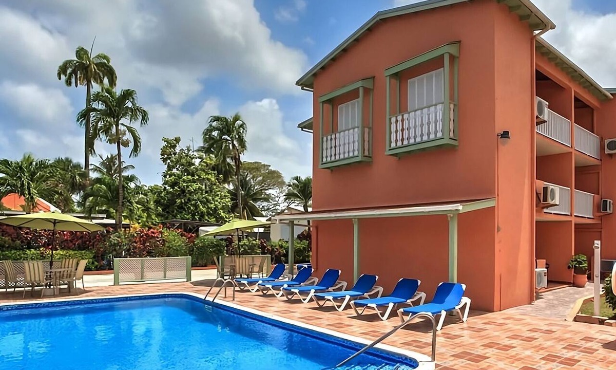 Worthing Apartment | Experience Barbados Near Worthing Beach & St. Lawrence Gap