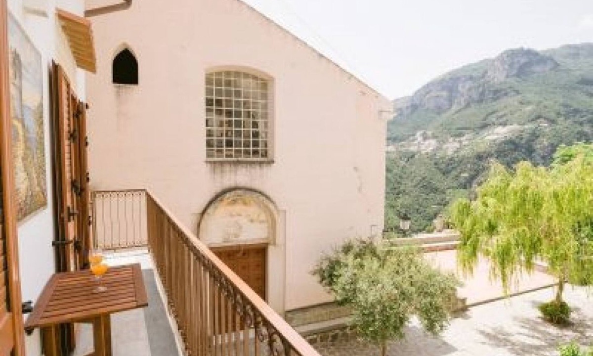 Pogerola Apartment | Family Boutique Apartment - Borgo Pontone (8 pax)