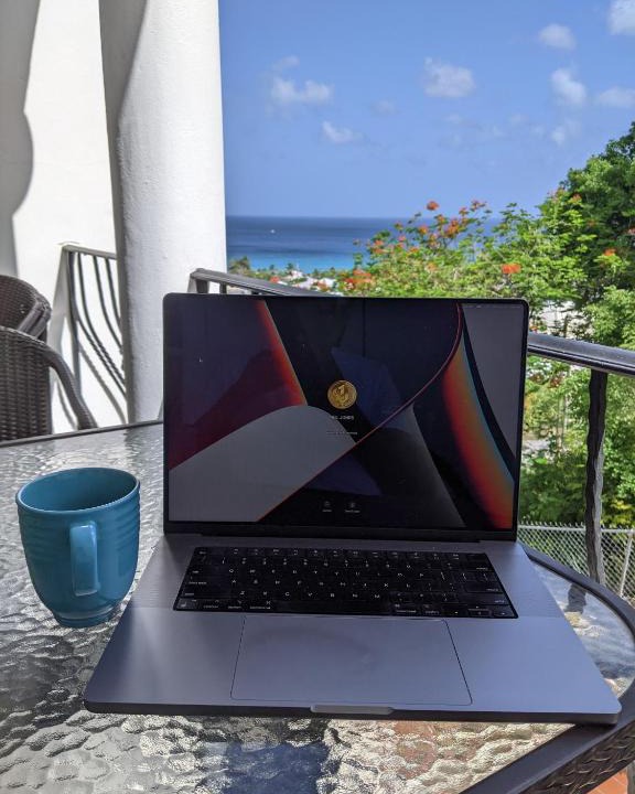 Fitts Village House | Fast Free WiFi, Pool, Stunning Sea Views