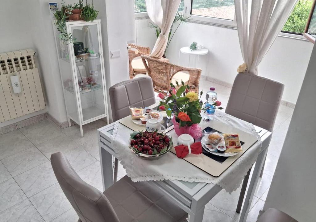 Muro Lucano Apartment | Giardino San Gerardo Maiella vista Castello e con parcheggio interno privato e gratuito