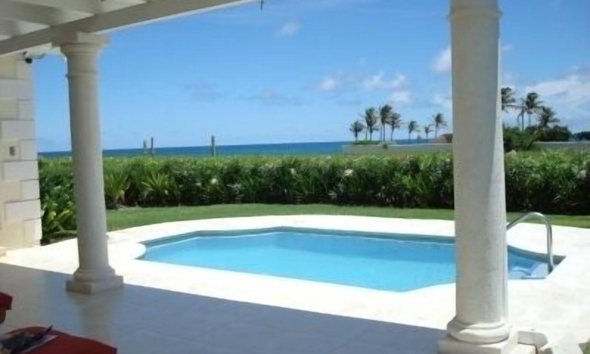 Apple Hall Villa | Hummingbird House, Barbados ocean view villa with pool, 2 min walk to Bottom Bay