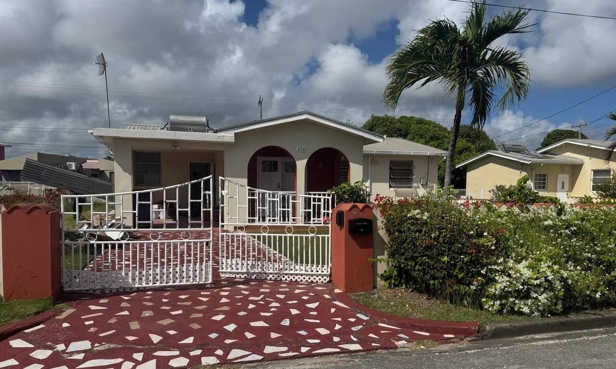 Welches House | Hy-De-Way 3BR & flx rm. Near Miami Beach & Oistins