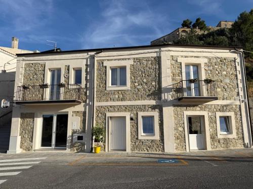 Rocca Imperiale Bed & Breakfast | La Dimora Imperiale