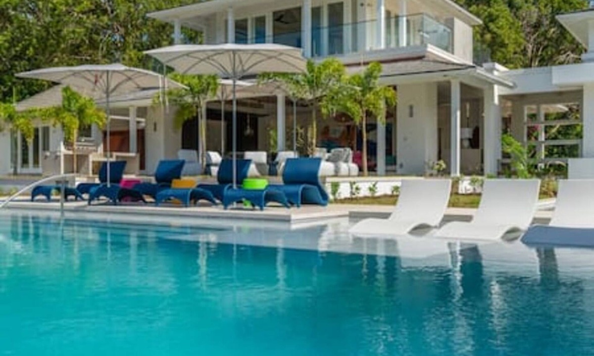 Molyneux House | La Dolce Vita at Sandy Lane Estate by Young Estates