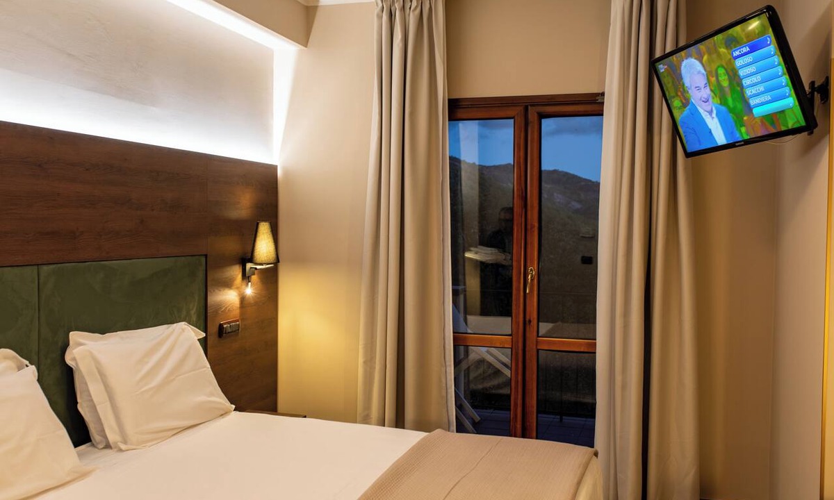 Castelmezzano Hotel | La Locanda di Castromediano