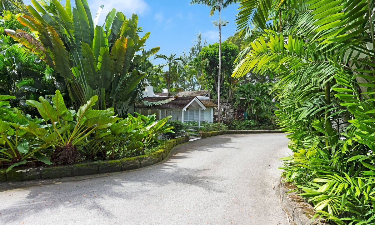 Sandy Lane Villa | Landmark House Summer Promotion | Beach Front - Located in Stunning Saint James with Private Chef Services