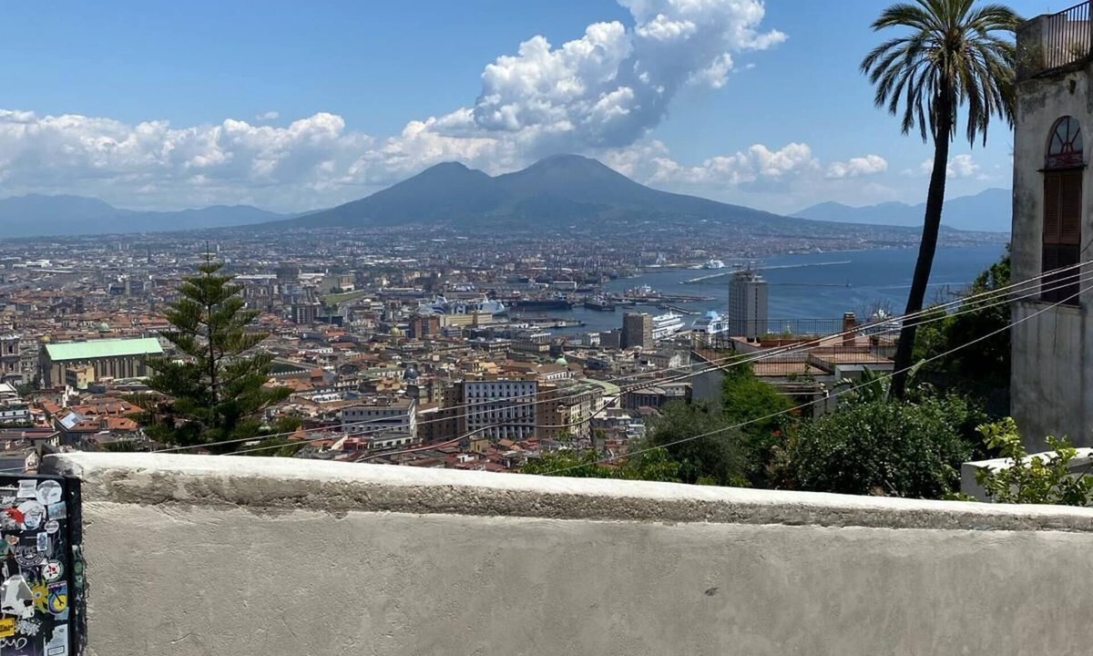 Montecalvario Apartment | "Maisonette Rosy" historic house view Naples