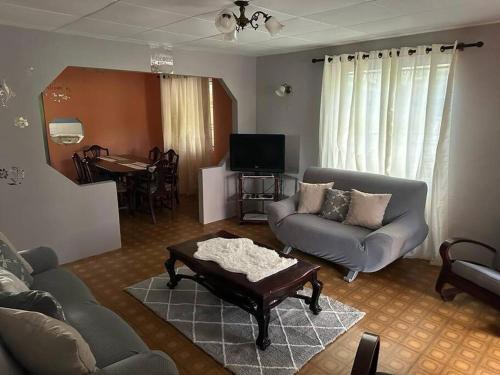 Welches House | Moravian Haven
