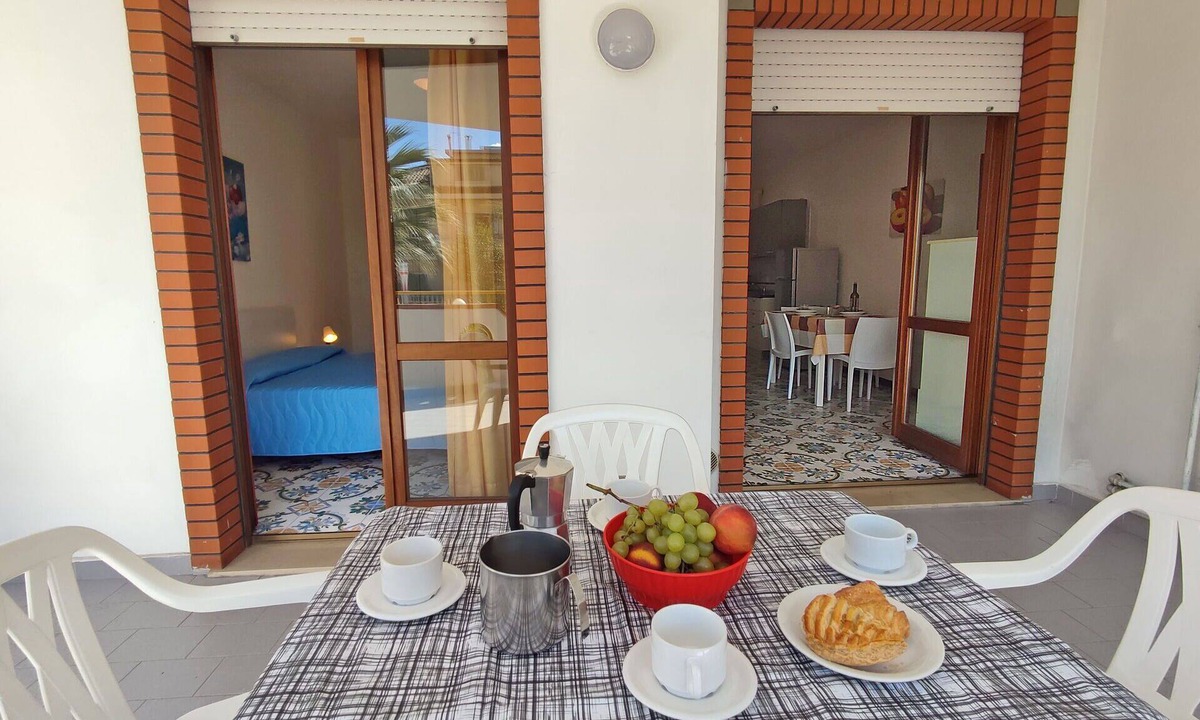Villa Rosa Apartment | Nice apartment for 6 guests with WIFI, TV, balcony and pets allowed