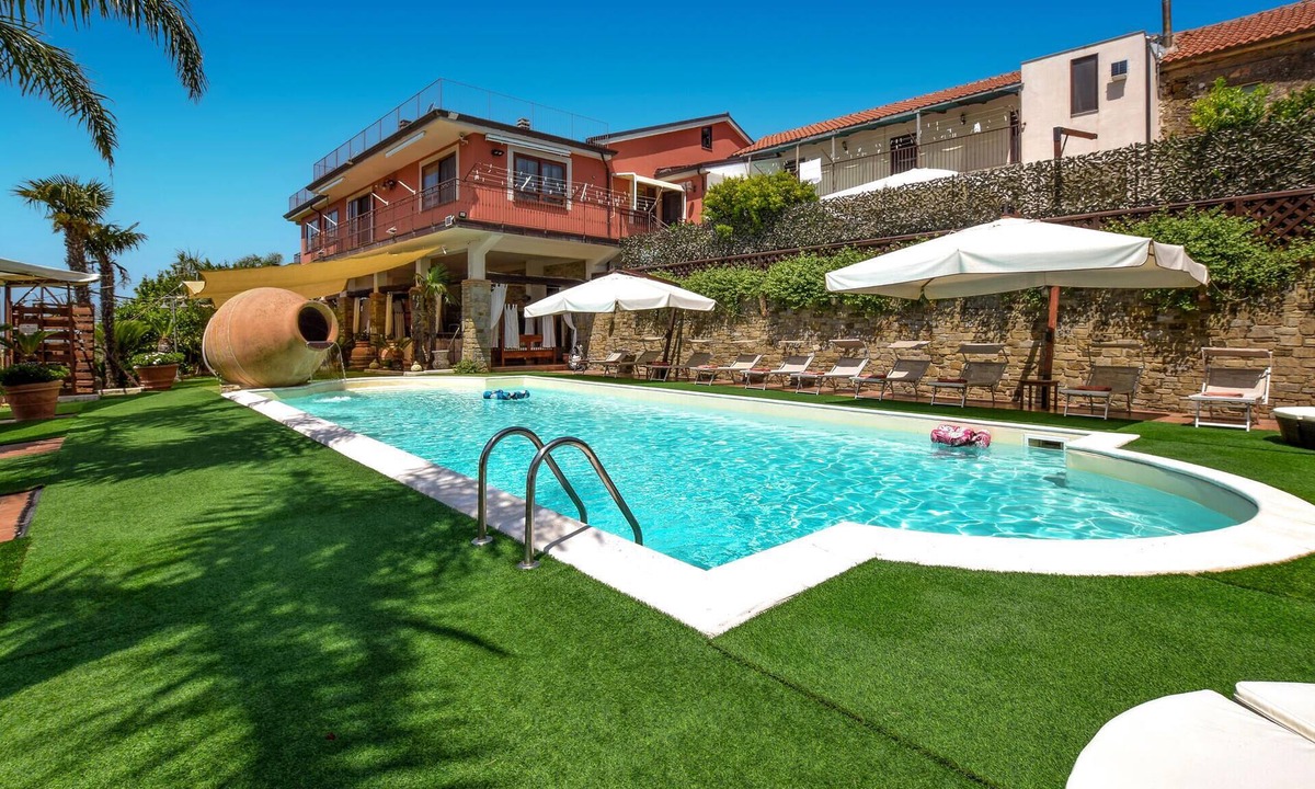 Laureana Cilento House | Nice home in Laureana Cilento
