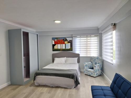 Brittons Hill Apartment | Norms Near US Embassy