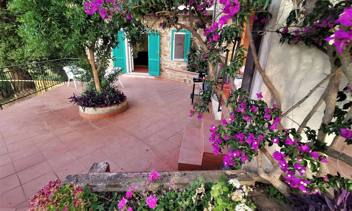 Perdifumo Apartment | Panoramic Apartment for 4 Guests