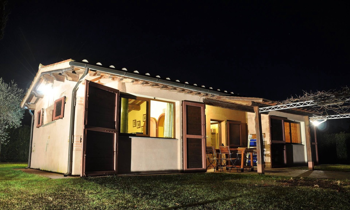 Castagneto Carducci House | PESCO House - "Podere Campi Al Mare" with SHARED POOL - free WI-FI - jacuzzi