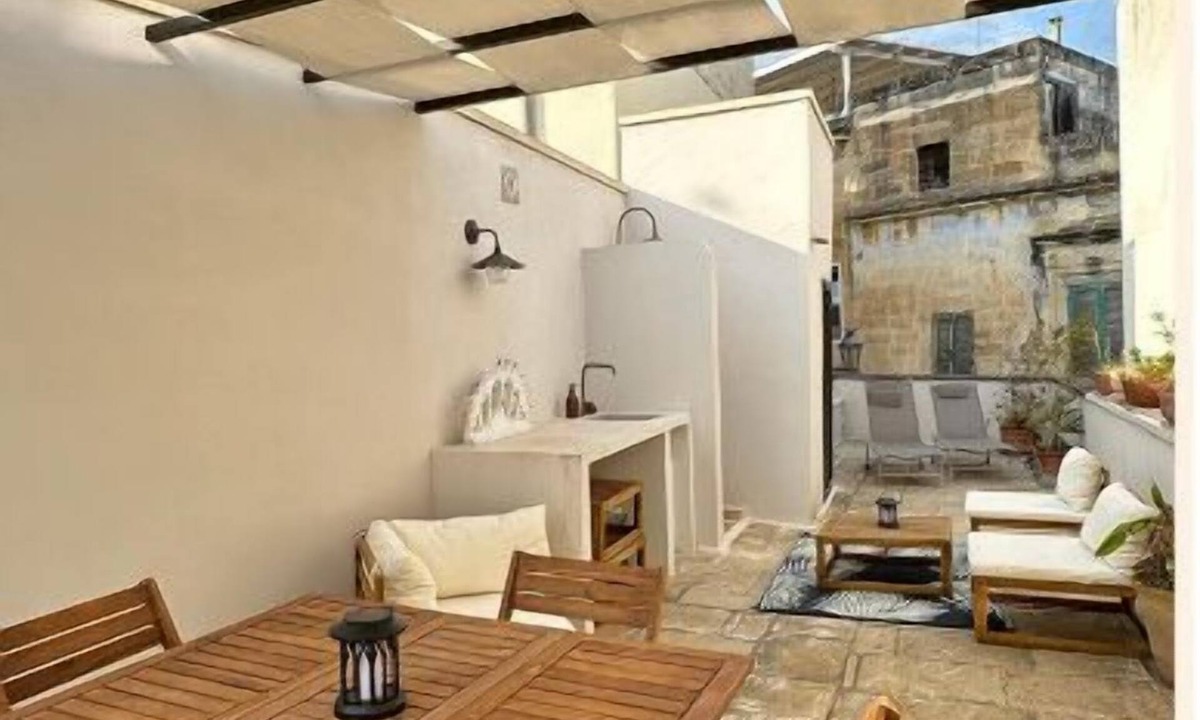 Lecce Historic Center House | Poolside Paradise in Puglia - The Sweet of Lecce
