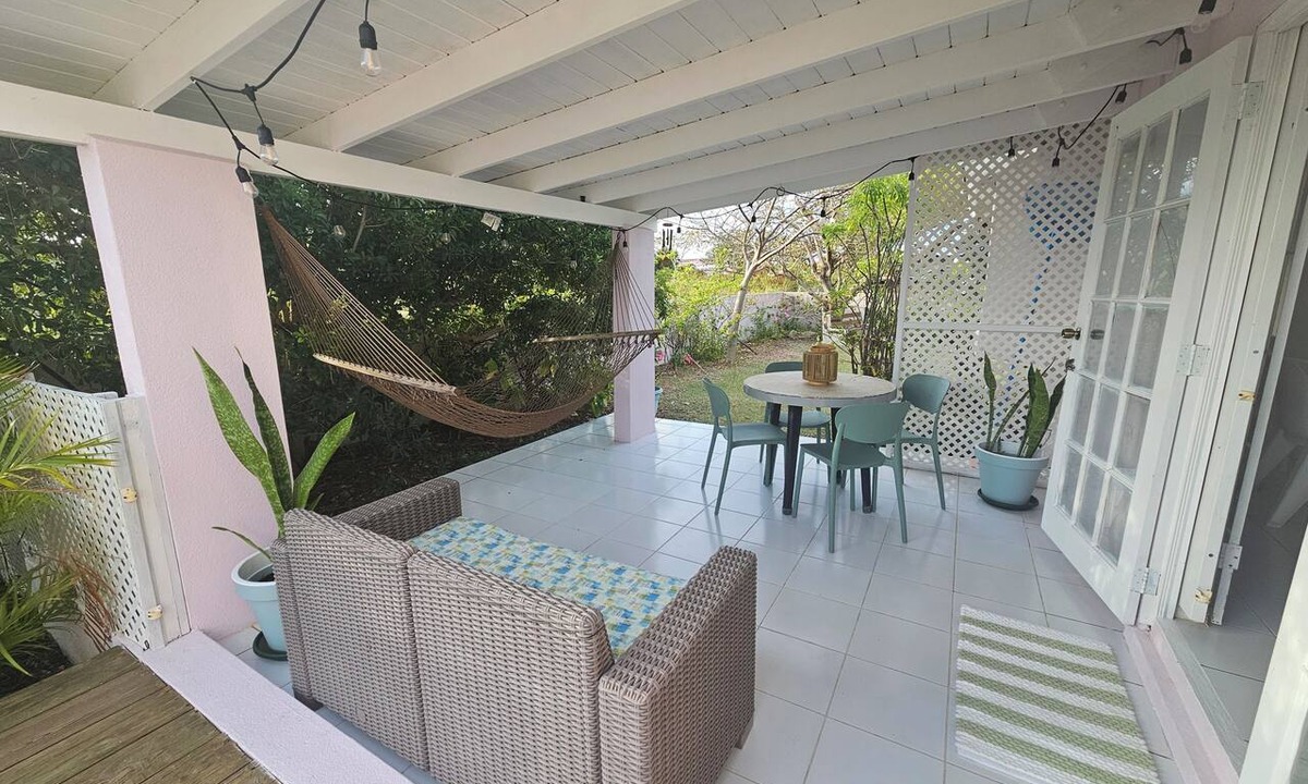 Atlantic Shores House | Recently renovated 2-bed AC house with private pool 5-minutes' drive to Oistins