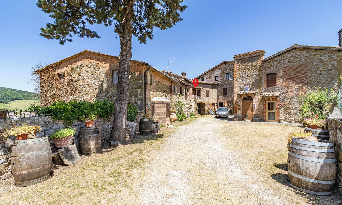 Vagliagli Apartment | Romantic Apartment In Chianti Classico, Castelnuovo Berardenga, Italy