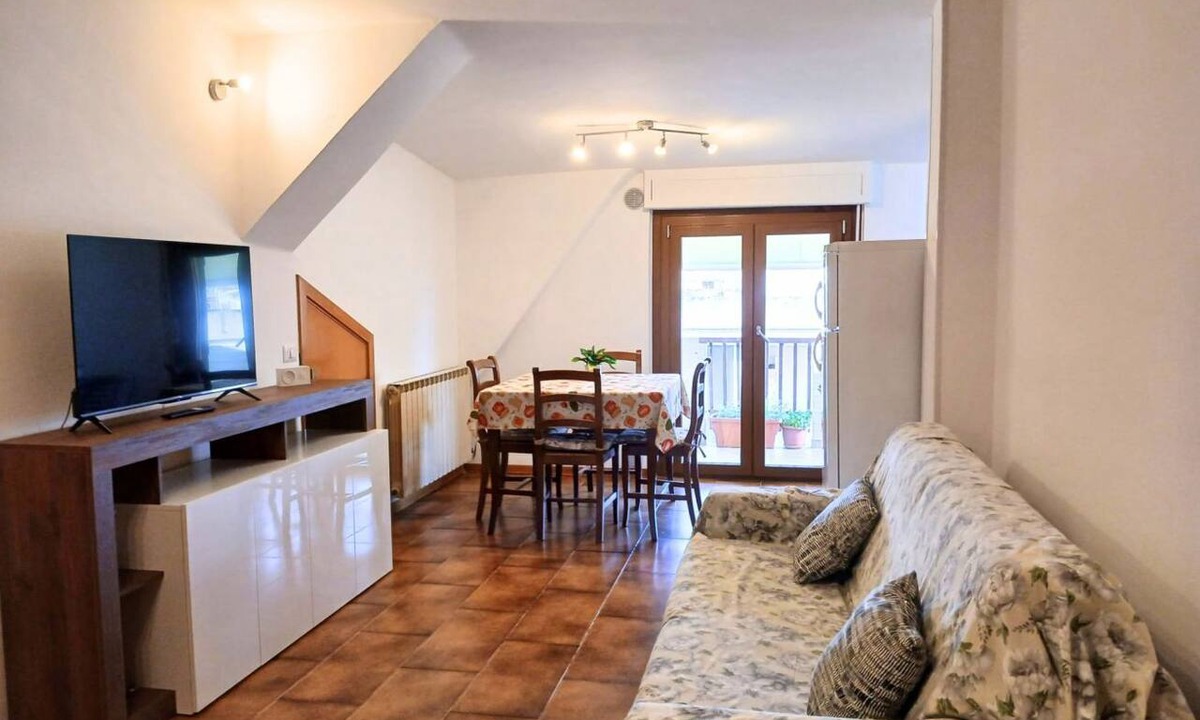 Martinsicuro Apartment | SNB004 - Martinsicuro, four-room apartment close to all amenities.