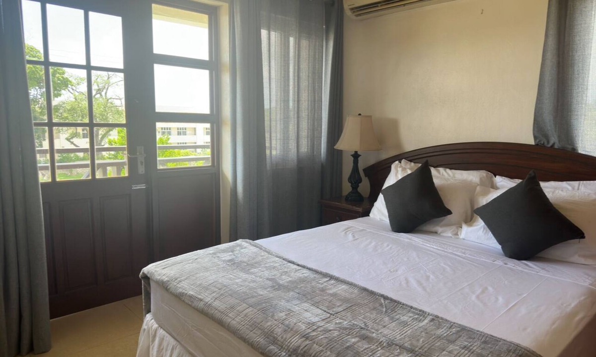 Welches Apartment | St. Lawrence Suites - Suite Seven