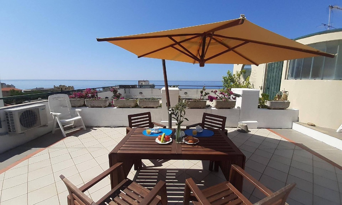 Cavi Apartment | Studio for 2 persons approx. 33 m² in Cavi di Lavagna, Liguria (Riviera di Levante)