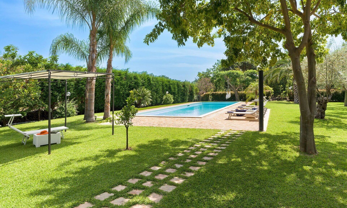Aci Sant'Antonio Villa | Stunning private villa for 6 people with WIFI, A/C, private pool and terrace