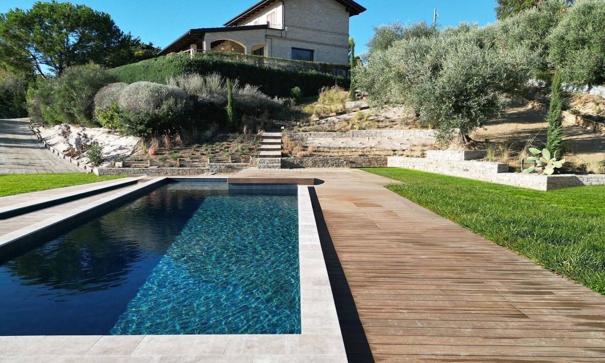 Monteprandone Villa | Stunning private villa for 8 guests with WIFI, A/C, private pool, TV and panoramic view