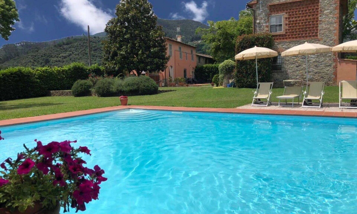 Castelvecchio Villa | Stunning private villa for 6 people with private pool, A/C, WIFI, TV, terrace and pets allowed