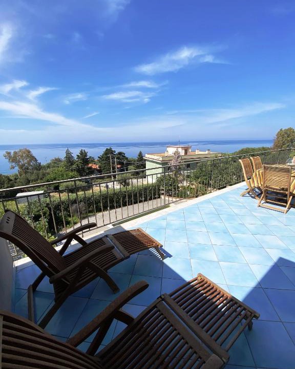 Marina Lido Apartment | SunSea Apartments Pisciotta