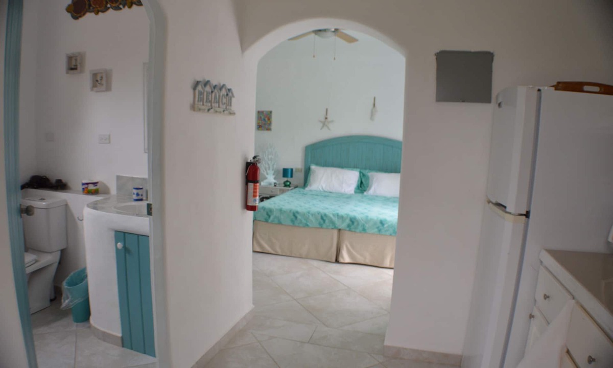 Silver Sands Hotel | Two Palms Apartment