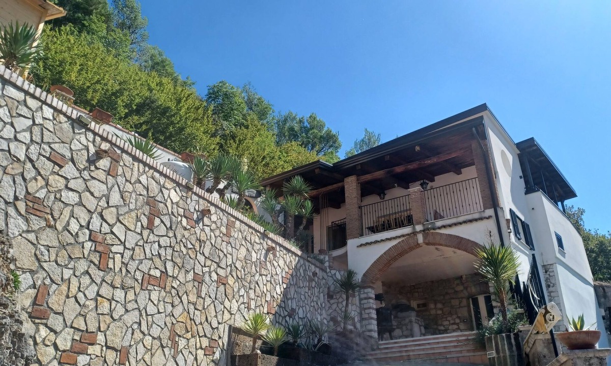 Liberi Villa | Villa à Scugnizza