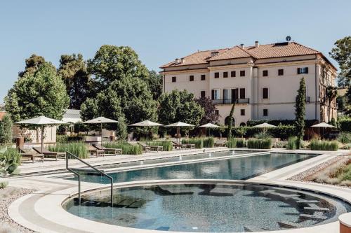 Sant'Omero Hotel | Villa Corallo Relais Chateaux