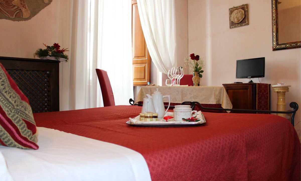 Padula Hotel | Villa Cosilinum