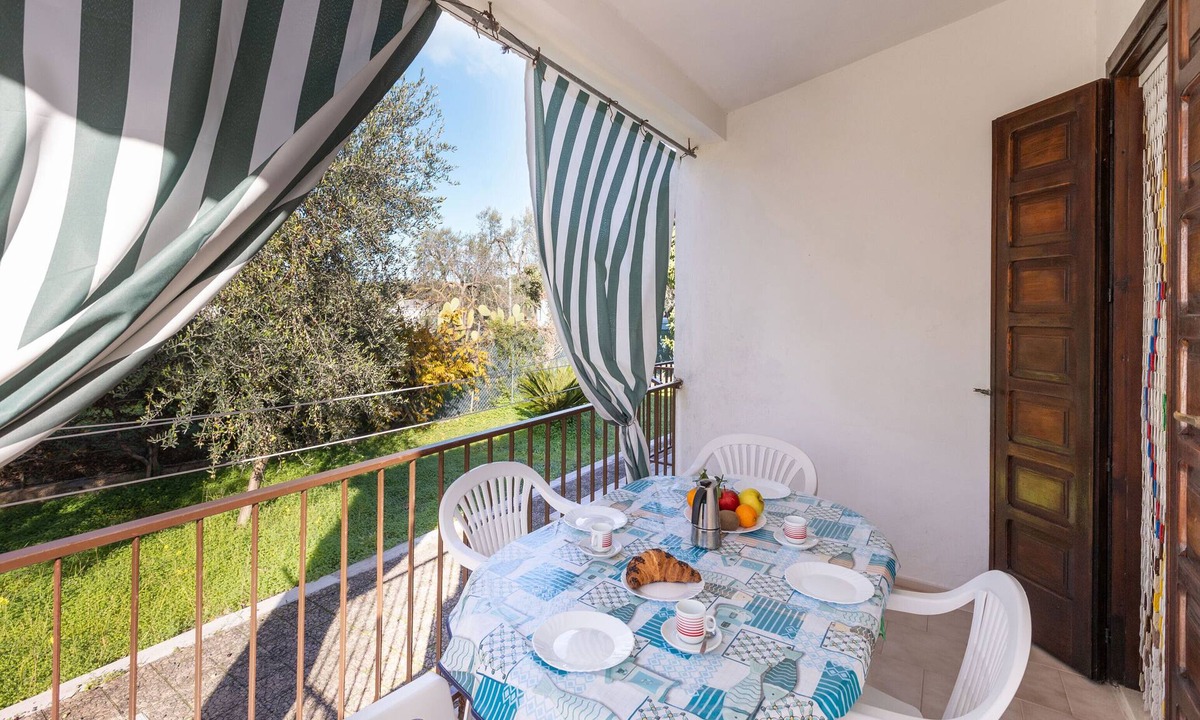 Montincello Apartment | Villini delle Rose - Bilocale 3 by BarbarHouse