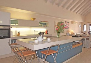 The Wicket, White Sands - West Coast Beachfront, Sun Terrace, Penthouse, Full AC