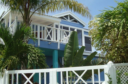 Graeme Hall Park Apartment | 1 bedroom-apartment in Charming Villa Sunlight