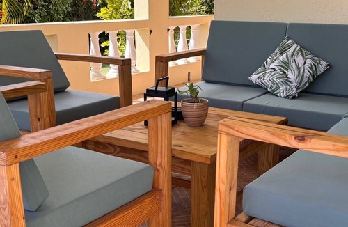 Inch Marlowe House | 3-bedroom home away from home near Oistins